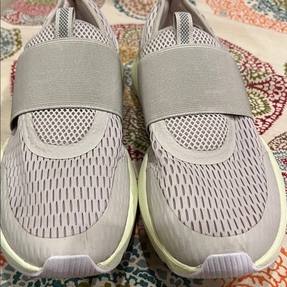 Sorel Kinetic Impact Strap Sneaker size 10 women’s - Picture 2 of 8